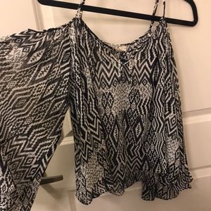 Printed Open Shoulder Long Sleeve Blouse